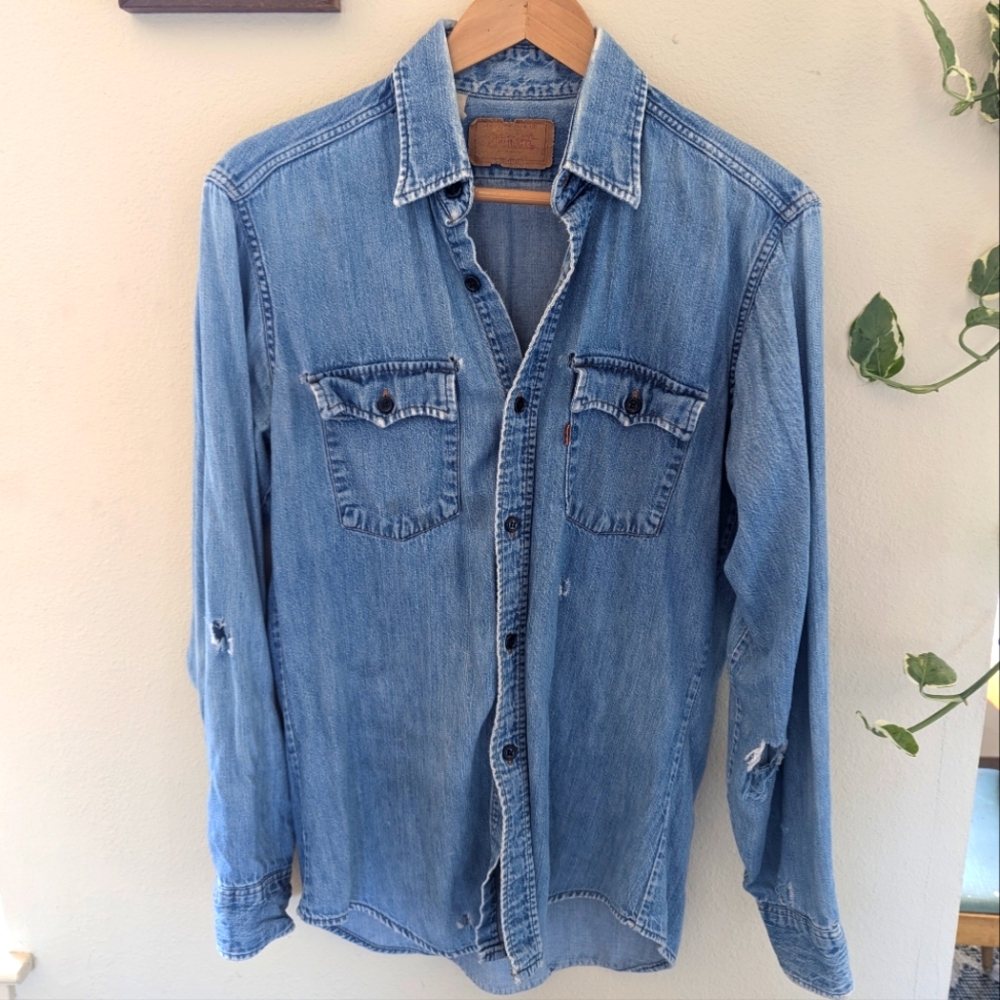 Vintage Levi's Distressed Button Down Shirt
